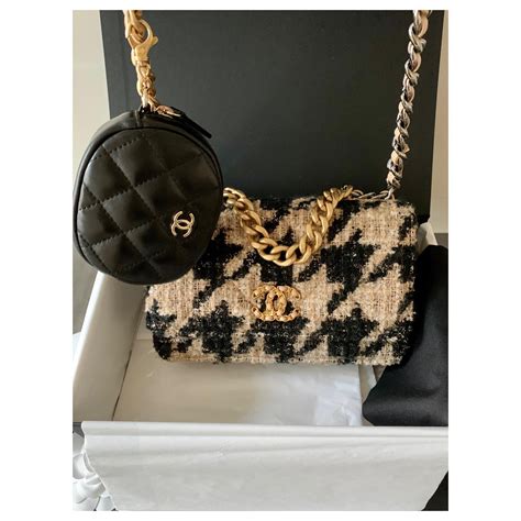 chanel 19 woc with coin purse|chanel handbags canada.